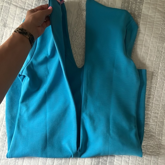 Blue Lilly Pulitzer Shift Dress - Picture 3 of 4